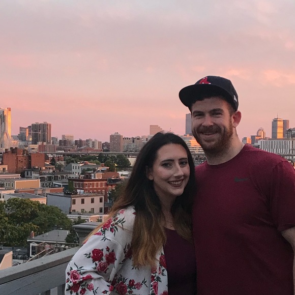 Meet your Posher, Jessica - Picture 3 of 6